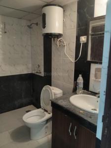 Bathroom Image of 1080 Sq.ft 2.5 BHK Apartment / Flat for sale in IITL Nimbus The Hyde Park Noida Tower Y Q R, Sector 78 Noida for Rs. 12000000