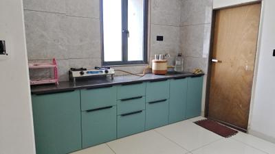 Kitchen Image of 1800 Sq.ft 3 BHK Apartment / Flat for rent in Shivala Sadbhav, Sargasan Gandhinagar for Rs. 33000