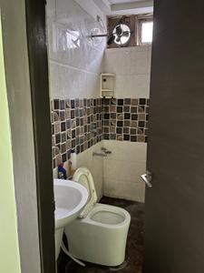 Bathroom Image of 1050 Sq.ft 2 BHK Apartment / Flat for sale in Shashwat Sai Dham Nakshatra, Ashok Nagar Allahabad for Rs. 12500000