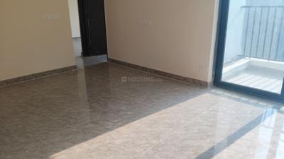 Living Room Image of 800 Sq.ft 2 BHK Apartment / Flat for sale in Panchsheel Greens 2, Noida Extension Greater Noida for Rs. 10000000