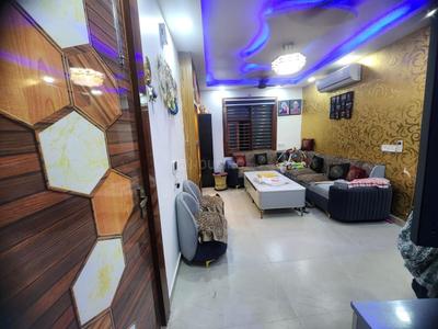 Living Room Image of 900 Sq.ft 3 BHK Apartment / Flat for sale in Laxmi Nagar New Delhi for Rs. 9700000