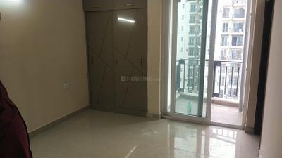 Bedroom Image of 1050 Sq.ft 2 BHK Apartment / Flat for rent in Sikka Karnam Greens, Sector 143B Noida for Rs. 25500