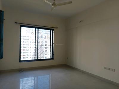 Bedroom Image of 1500 Sq.ft 3 BHK Apartment / Flat for rent in Magarpatta Roystonea, Magarpatta City Pune for Rs. 48000