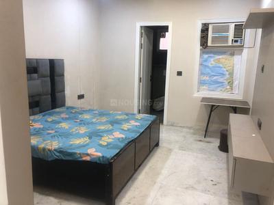 Bedroom Image of 1440 Sq.ft 3 BHK Builder Floor for sale in Mukherjee Nagar New Delhi for Rs. 16000000