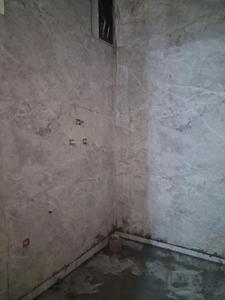 Common Bathroom Image of 1050 Sq.ft 2 BHK Apartment / Flat for sale in Sector 104 Noida for Rs. 4850000