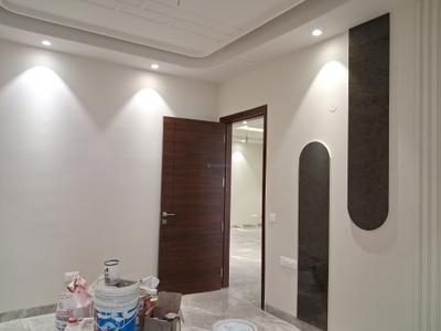 Bedroom Image of 1800 Sq.ft 3 BHK Builder Floor for sale in Paschim Vihar New Delhi for Rs. 35000000