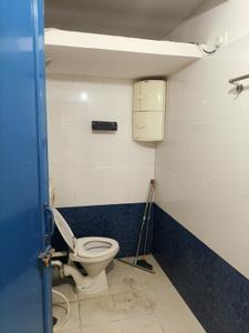 Bathroom Image of 1251 Sq.ft 3 BHK Apartment / Flat for sale in Hebbal Kempapura Bengaluru for Rs. 7500000