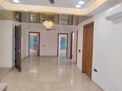 Living Room Image of 2400 Sq.ft 4 BHK Builder Floor for sale in Ansal Esencia Sector 67, Sector 67 Gurgaon for Rs. 35500000