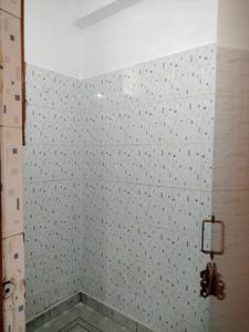 Common Bathroom Two Image of 1750 Sq.ft 3 BHK Apartment / Flat for sale in Sector 23 Dwarka New Delhi for Rs. 26000000