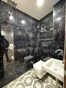 Bathroom Image of 1000 Sq.ft 3 BHK Builder Floor for sale in Govindpuri New Delhi for Rs. 6800000