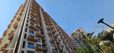 Image of 1250 Sq.ft 3 BHK Apartment / Flat for sale in Godrej Boulevard, Manjari Budruk, Pune for Rs. 11000000
