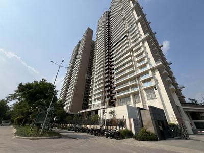 Image of 3047 Sq.ft 4 BHK Apartment / Flat for sale in Sector 128, Noida for Rs. 65700000