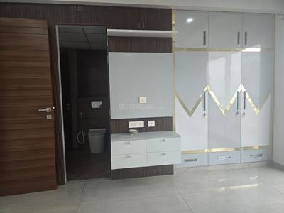 Bedroom Image of 2190 Sq.ft 3.5 BHK Apartment / Flat for rent in ACE Parkway, Sector 150 Noida for Rs. 60000