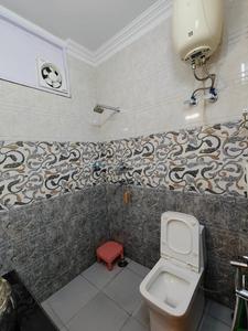 Bathroom Image of 900 Sq.ft 2 BHK Builder Floor for sale in Tilak Nagar New Delhi for Rs. 6000000