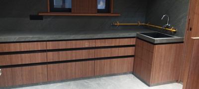 Kitchen Image of 1800 Sq.ft 3 BHK Apartment / Flat for sale in Jahangir Pura Surat for Rs. 6100000