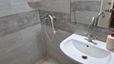 Image of 755 Sq.ft 2 BHK Apartment / Flat for rent in Gaurs Siddhartham, Siddharth Vihar, Ghaziabad for Rs. 23000