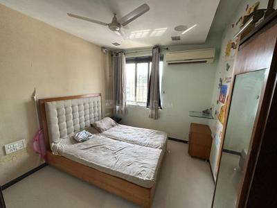 Bedroom Image of 815 Sq.ft 2 BHK Apartment / Flat for sale in Malabar Hill Mumbai for Rs. 53000000