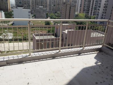 Balcony Image of 1974 Sq.ft 3 BHK Apartment / Flat for sale in ILD Green Phase II, Sector 37C Gurgaon for Rs. 15900000