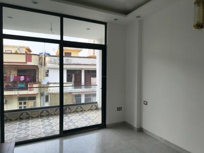Bedroom Image of 1310 Sq.ft 3 BHK Builder Floor for sale in Vaishali Ghaziabad for Rs. 18000000