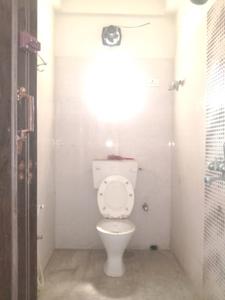 Common Bathroom Image of 1136 Sq.ft 3 BHK Apartment / Flat for sale in New Town Kolkata for Rs. 7000000