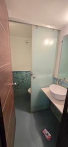 Bathroom Image of 2700 Sq.ft 3 BHK Independent House for rent in Jodhpur Ahmedabad for Rs. 60000