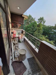 Balcony Image of 1000 Sq.ft 2 BHK Builder Floor for sale in Ramesh Nagar New Delhi for Rs. 14100000