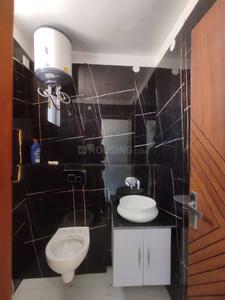 Bathroom Image of 1700 Sq.ft 3 BHK Apartment / Flat for rent in Maxxus Elanza, PR7 Airport Road Zirakpur for Rs. 32000