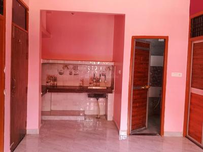 Kitchen Image of 650 Sq.ft 2 BHK Independent House for rent in Gomti Nagar Lucknow for Rs. 8500