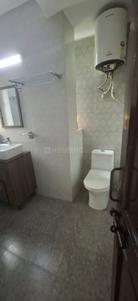 Image of 1300 Sq.ft 3 BHK Apartment / Flat for rent in Patparganj, New Delhi for Rs. 41000