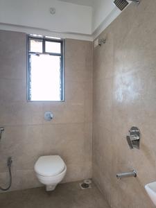 Common Bathroom Image of 492 Sq.ft 1 BHK Apartment / Flat for sale in Santacruz East Mumbai for Rs. 14500000