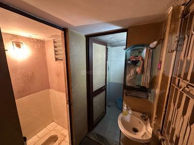 Bathroom Image of 1033 Sq.ft 2.5 BHK Builder Floor for sale in Chandlodia Ahmedabad for Rs. 4500000