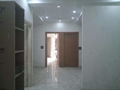 Living Room Image of 1300 Sq.ft 3 BHK Apartment / Flat for sale in Avenue 1, Sector 73 Noida for Rs. 5000000