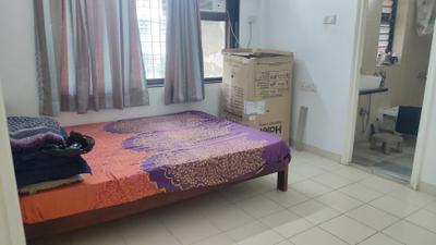 Bedroom Image of 950 Sq.ft 2 BHK Apartment / Flat for rent in Evening Star, Powai Mumbai for Rs. 70000