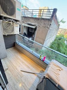 Balcony Image of 850 Sq.ft 2 BHK Independent House for rent in Chhattarpur New Delhi for Rs. 33500