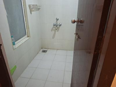 Bathroom Image of 650 Sq.ft 1 BHK Apartment / Flat for sale in Godrej Garden City, Jagatpur Ahmedabad for Rs. 3900000