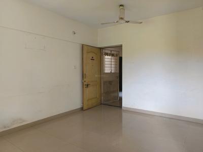 Living Room Image of 931 Sq.ft 2 BHK Apartment / Flat for sale in Magarpatta City Iris, Magarpatta City Pune for Rs. 14100000