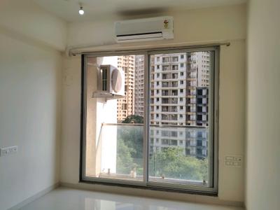 Bedroom Image of 750 Sq.ft 2 BHK Apartment / Flat for sale in Dosti Heron, Thane West Thane for Rs. 9900000