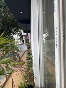 Balcony Image of 1800 Sq.ft 2 BHK Apartment / Flat for rent in Cox Town Bengaluru for Rs. 85000
