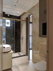 Common Bathroom Image of 2200 Sq.ft 4 BHK Builder Floor for sale in Indirapuram Ghaziabad for Rs. 29100000