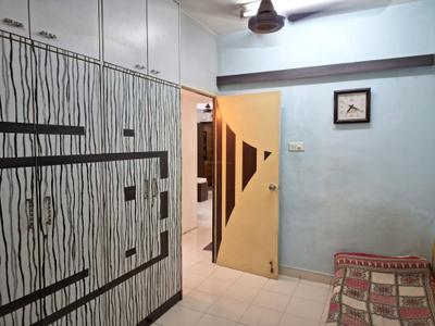 Bedroom Image of 812 Sq.ft 3 BHK Apartment / Flat for sale in Kalbadevi Mumbai for Rs. 25500000