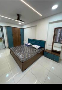 Bedroom Image of 2106 Sq.ft 3 BHK Apartment / Flat for rent in Komal Luxuria, Paldi Ahmedabad for Rs. 47500