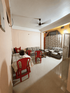 Image of 2000 Sq.ft 2 BHK Builder Floor for rent in Kahilipara, Guwahati for Rs. 16000
