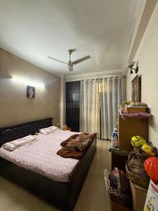 Bedroom Image of 1953 Sq.ft 3 BHK Builder Floor for sale in Greater Kailash New Delhi for Rs. 45000000