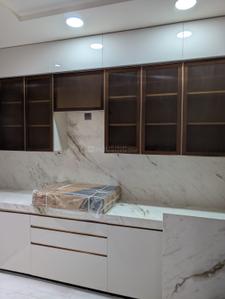Kitchen Image of 2300 Sq.ft 4 BHK Apartment / Flat for rent in Gamdevi Mumbai for Rs. 450000