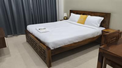 Bedroom Image of 1200 Sq.ft 4 BHK Builder Floor for rent in DLF The Grove, DLF Phase 5 Gurgaon for Rs. 135000