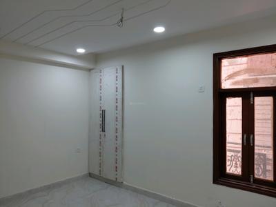 Bedroom Image of 1480 Sq.ft 4 BHK Apartment / Flat for sale in Sultanpur New Delhi for Rs. 12500000
