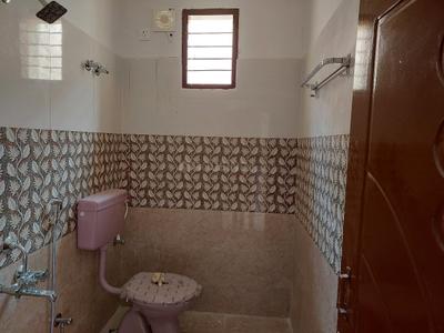 Bathroom Image of 1054 Sq.ft 2 BHK Apartment / Flat for sale in Vyasarpadi Chennai for Rs. 7200000