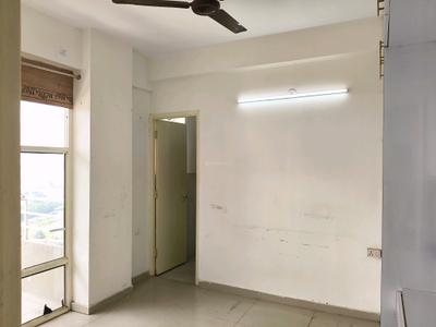 Bedroom Image of 743 Sq.ft 3 BHK Apartment / Flat for rent in Pyramid Infinity, Sector 70 Gurgaon for Rs. 26000