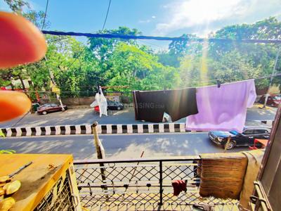 Balcony Image of 900 Sq.ft 3 BHK Apartment / Flat for sale in  RWA Dilshad Colony Block E Markets WA, Dilshad Garden New Delhi for Rs. 6500000