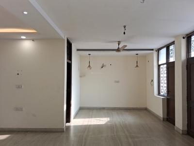 Living Room Image of 2250 Sq.ft 4 BHK Builder Floor for rent in Paschim Vihar New Delhi for Rs. 47000